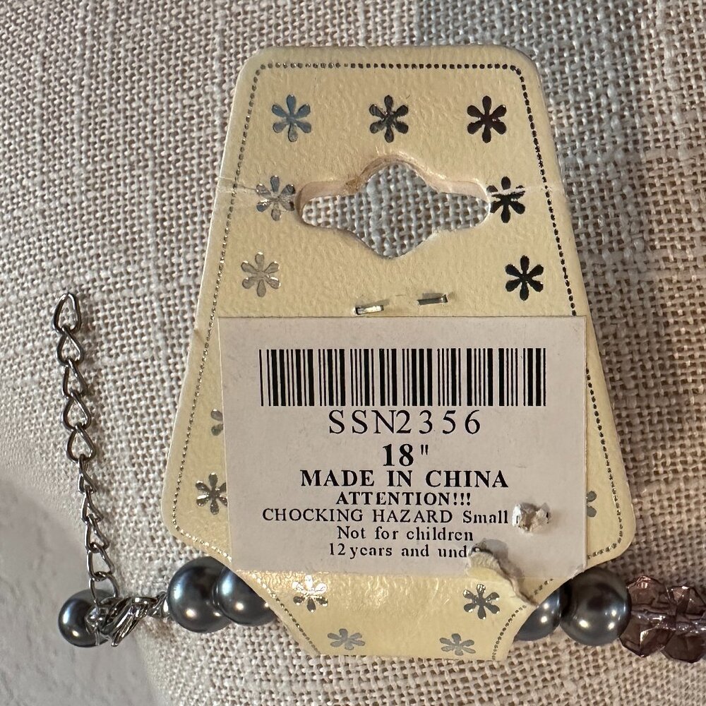 Silver tone Beaded Princess Necklace - Picture 4 of 7